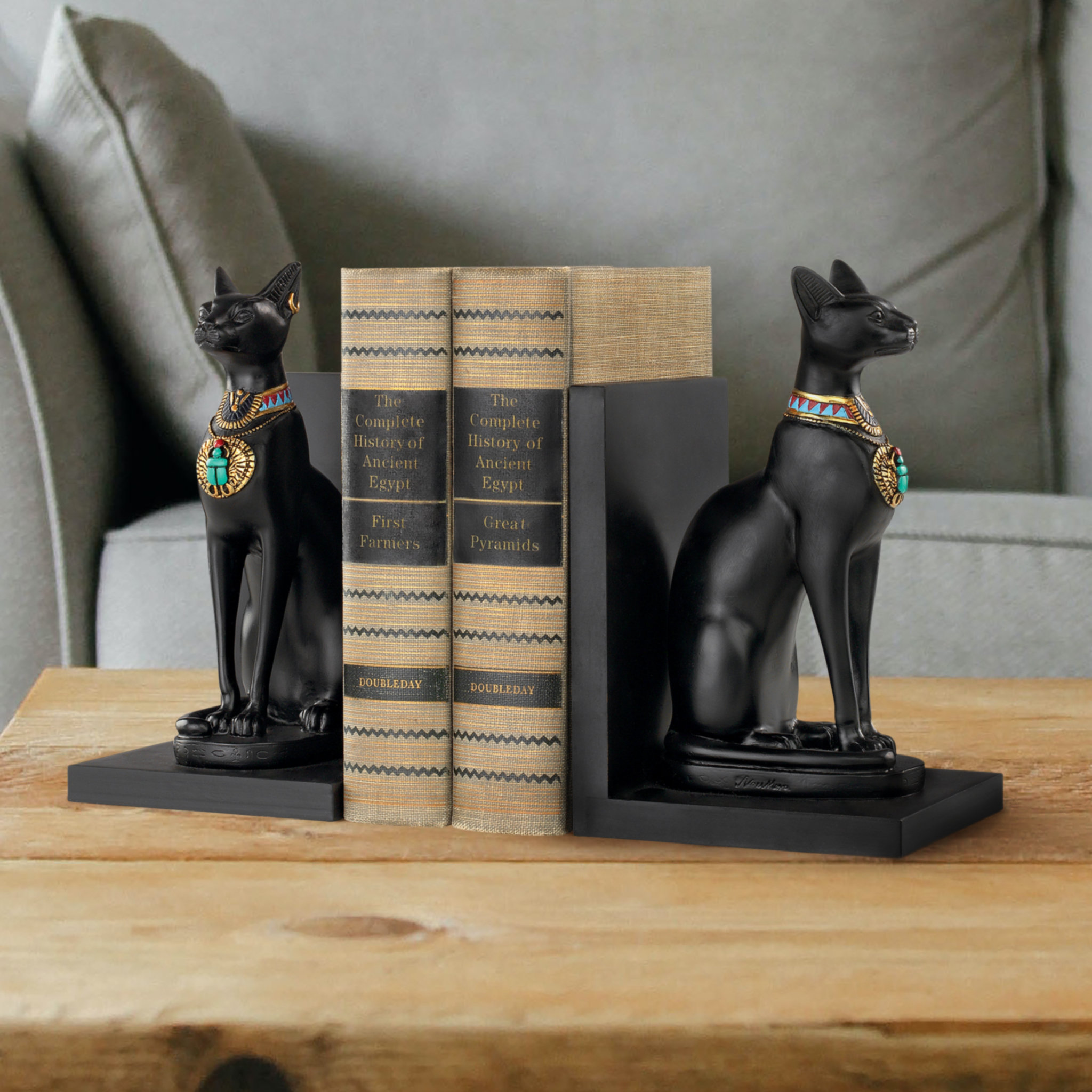 Design Toscano Bastet Cat Goddess of Ancient Egypt Sculptural